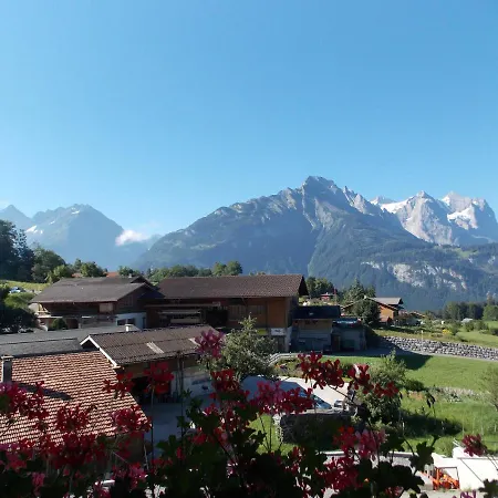 Chalet Spycher Апартаменты *